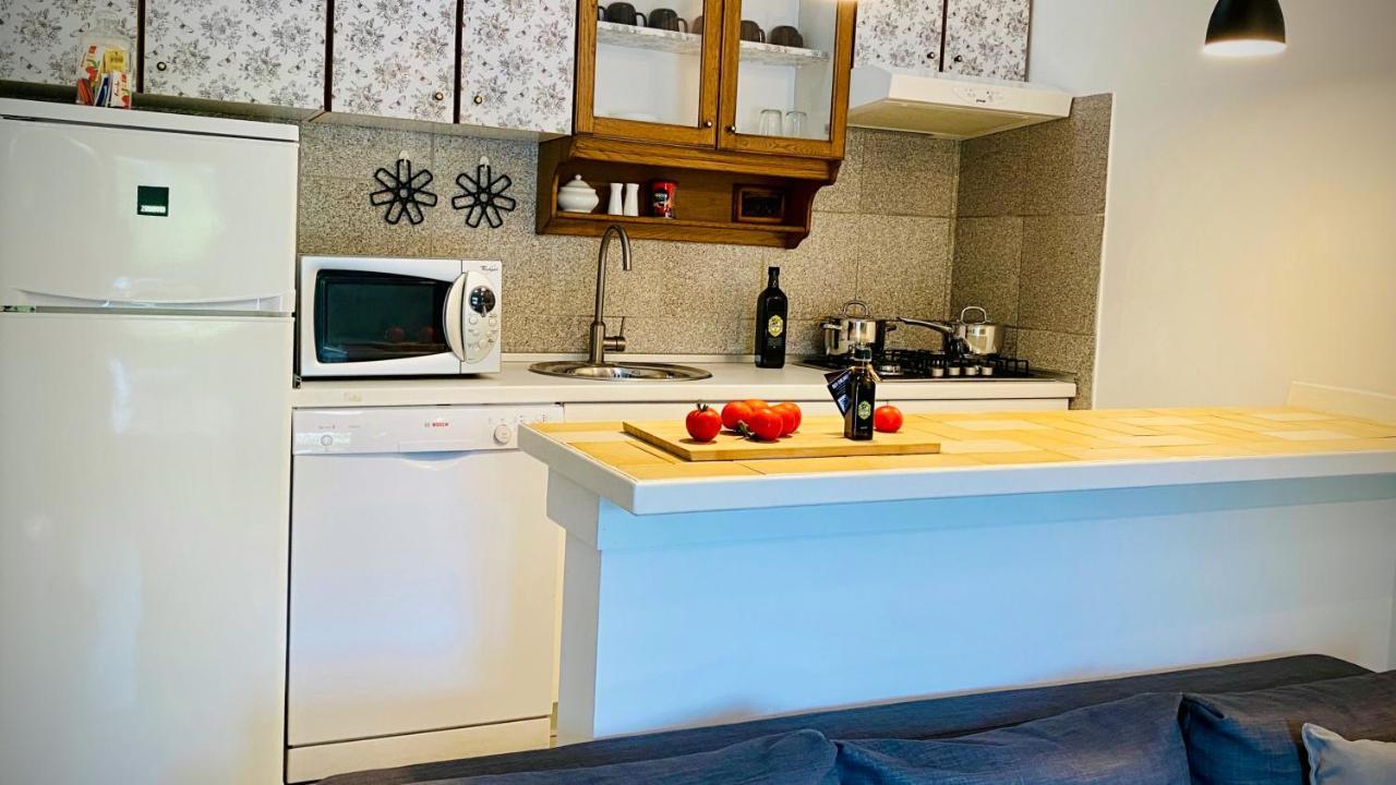 Bilini Garden Apartment พูลา ภายนอก รูปภาพ